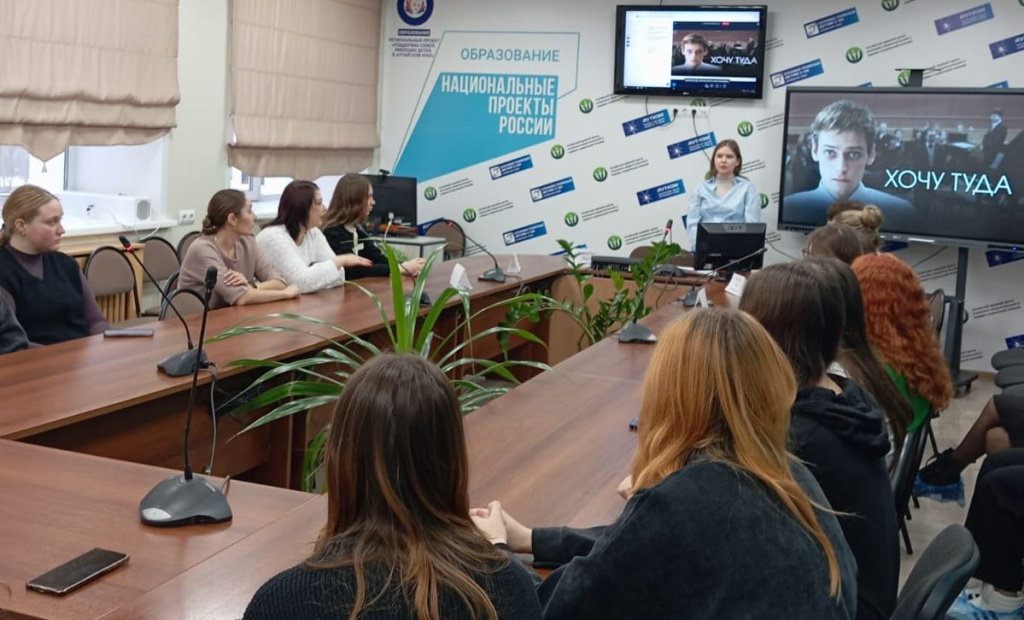 Хочу туда_кинофорум.JPG